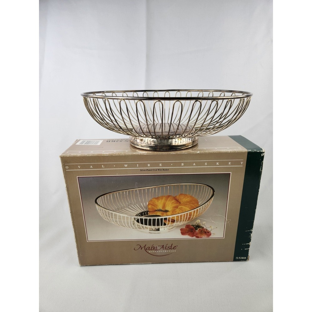 Vintage Main Aisle Collection silver-plated oval wire basket Fruit Display Decor